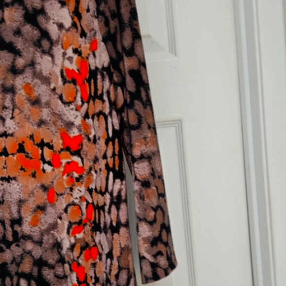 Beige by eci Black and Orange Sheath Dress with Bateau Neckline - Picture 5 of 6